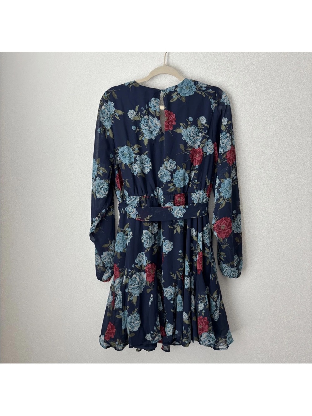 Torrid 2X Blue Floral Chiffon Surplice Mini Tie Belt Long Sleeve (H) - Picture 5 of 12